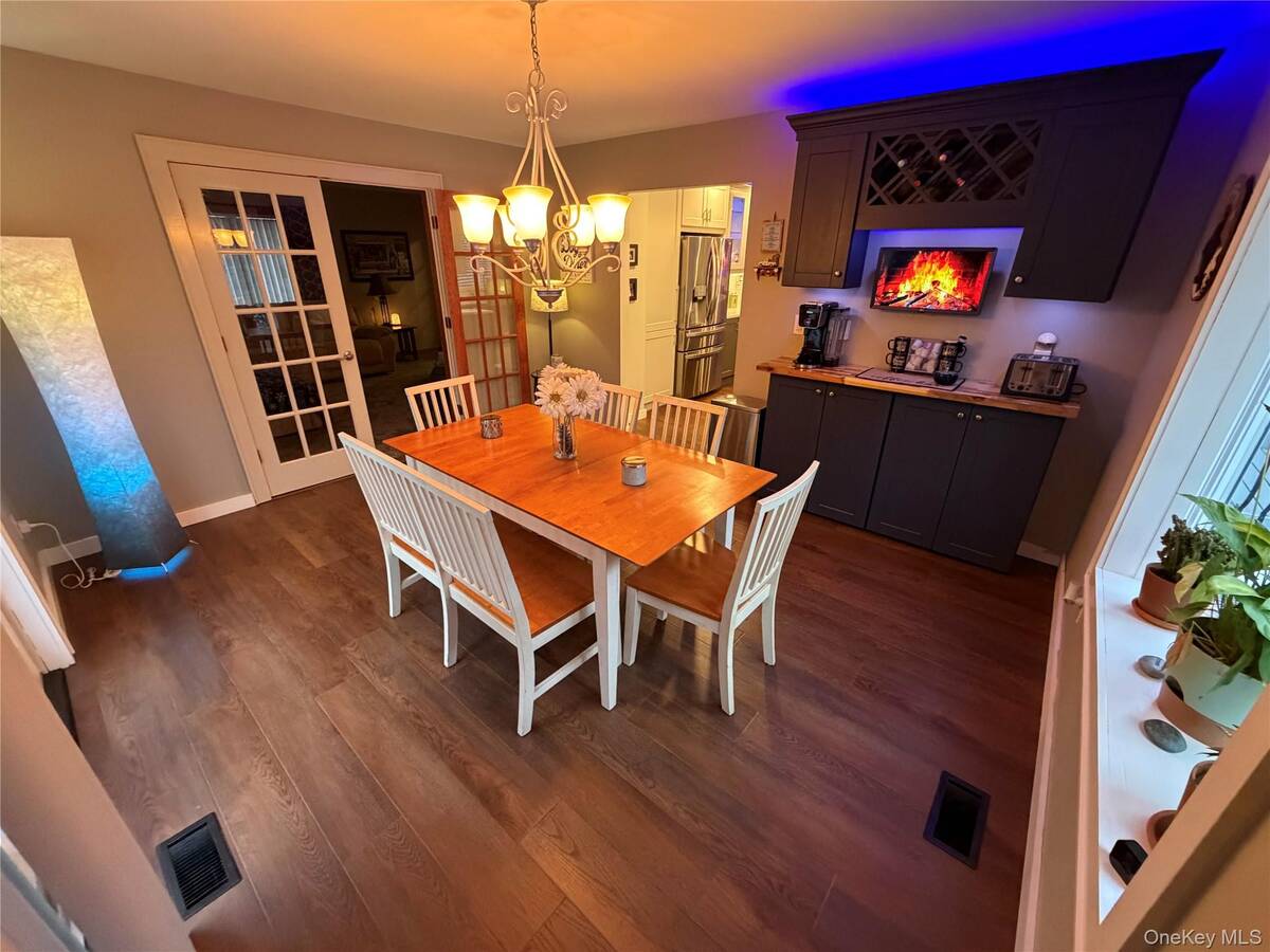 #8 photo, 503 Wading River Road, Manorville , NY 11949