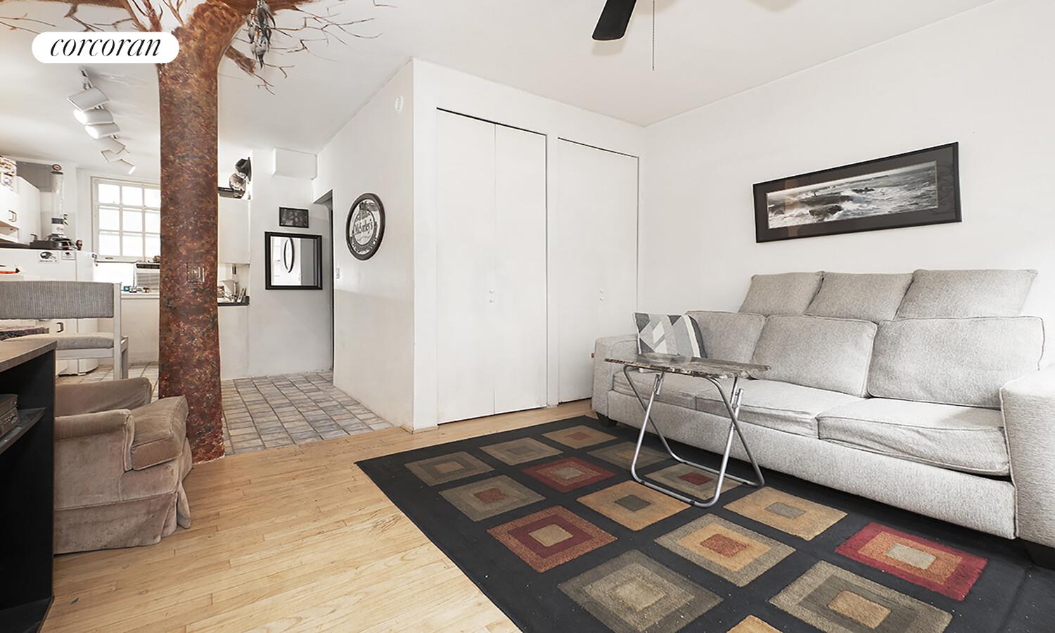 #2 photo, 509 E 77TH Street, מנהטן Lenox Hill , NY 10075