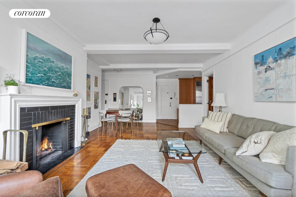 #4 photo, 163 E 81ST Street, Upper East Side , NY 10028