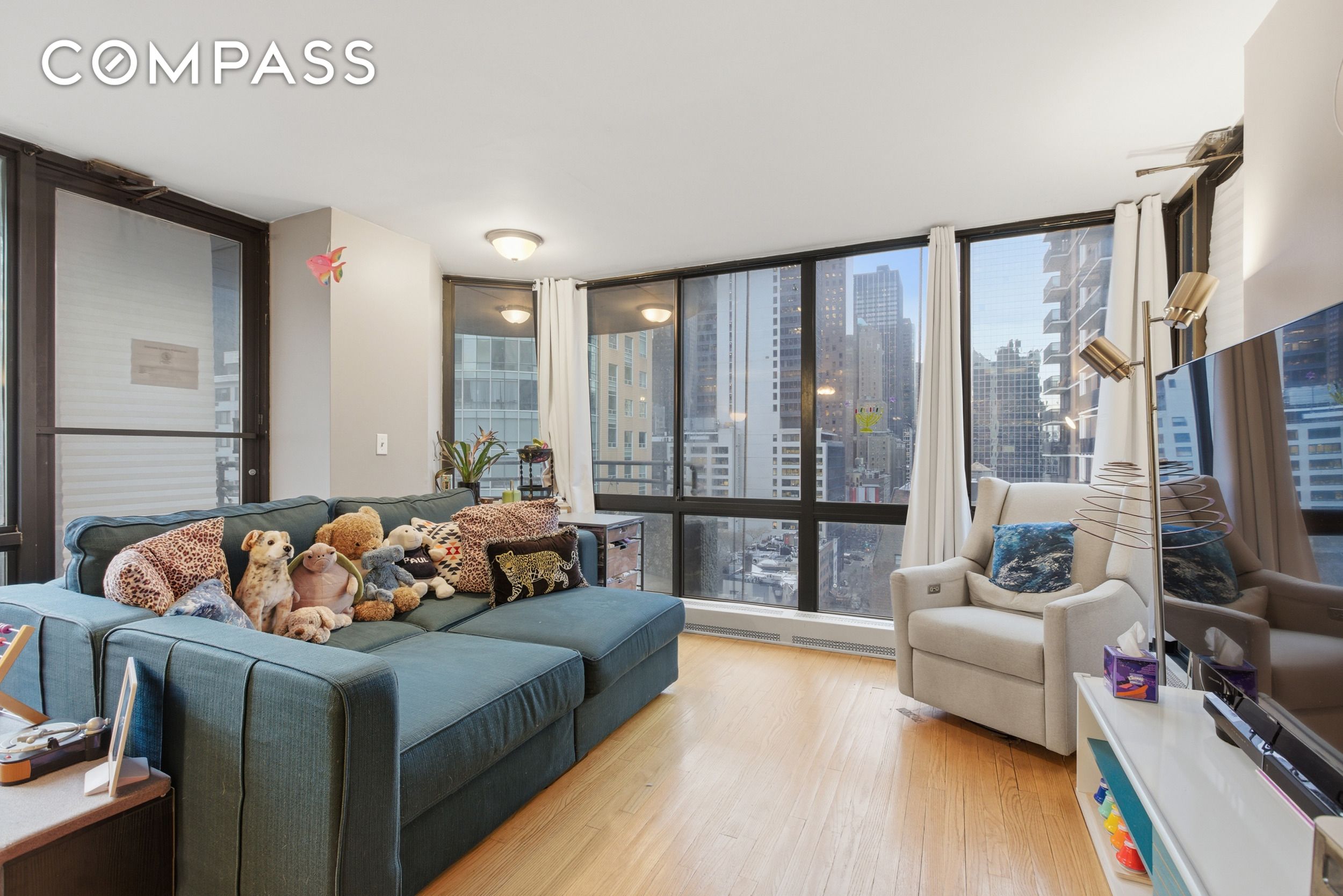 #3 photo, New York City, 맨해튼 Midtown East , NY 10017