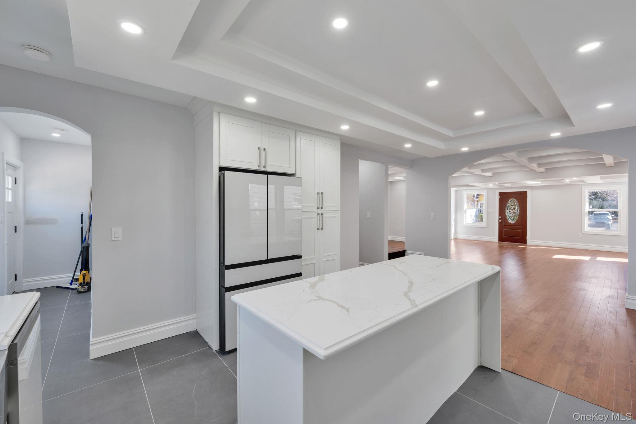 #11 photo, 20 Colonial Road, Floral Park , NY 11001