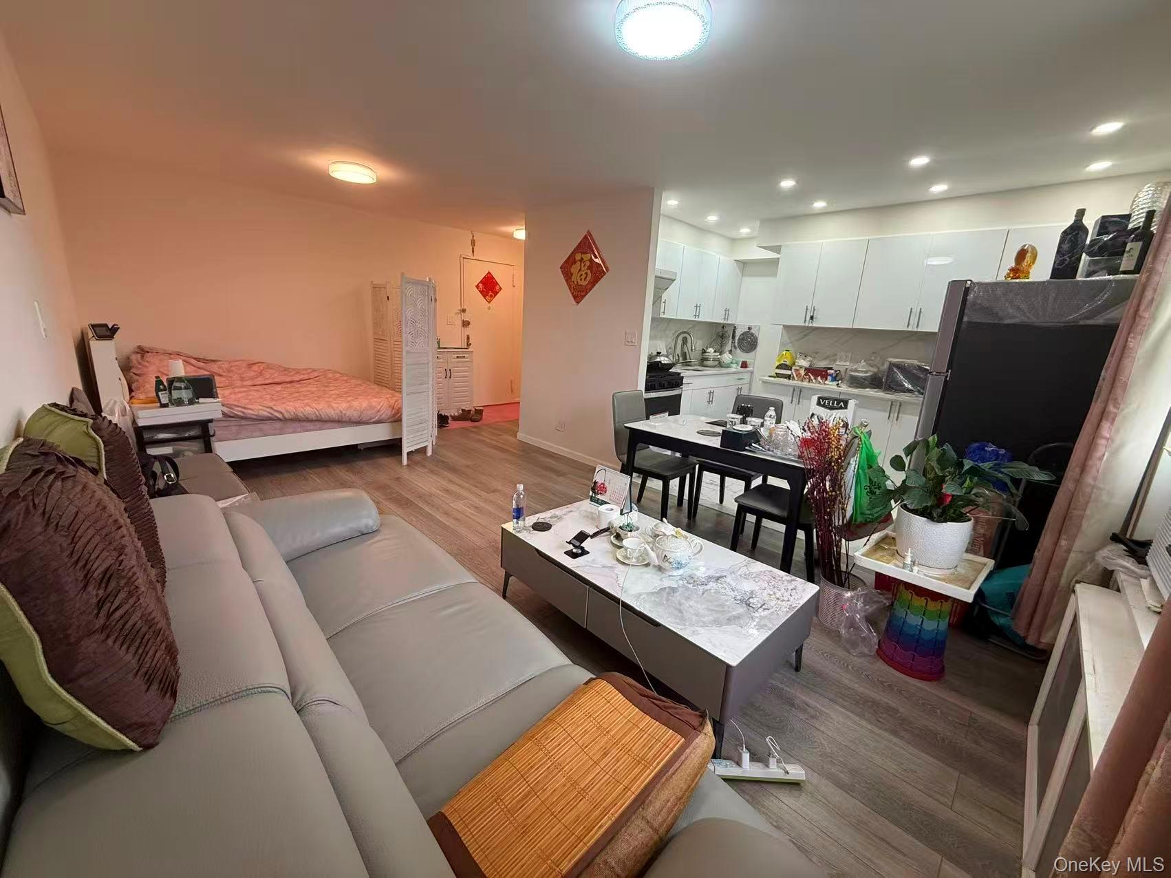 #2 photo, 4240 Bowne Street, Flushing , NY 11355