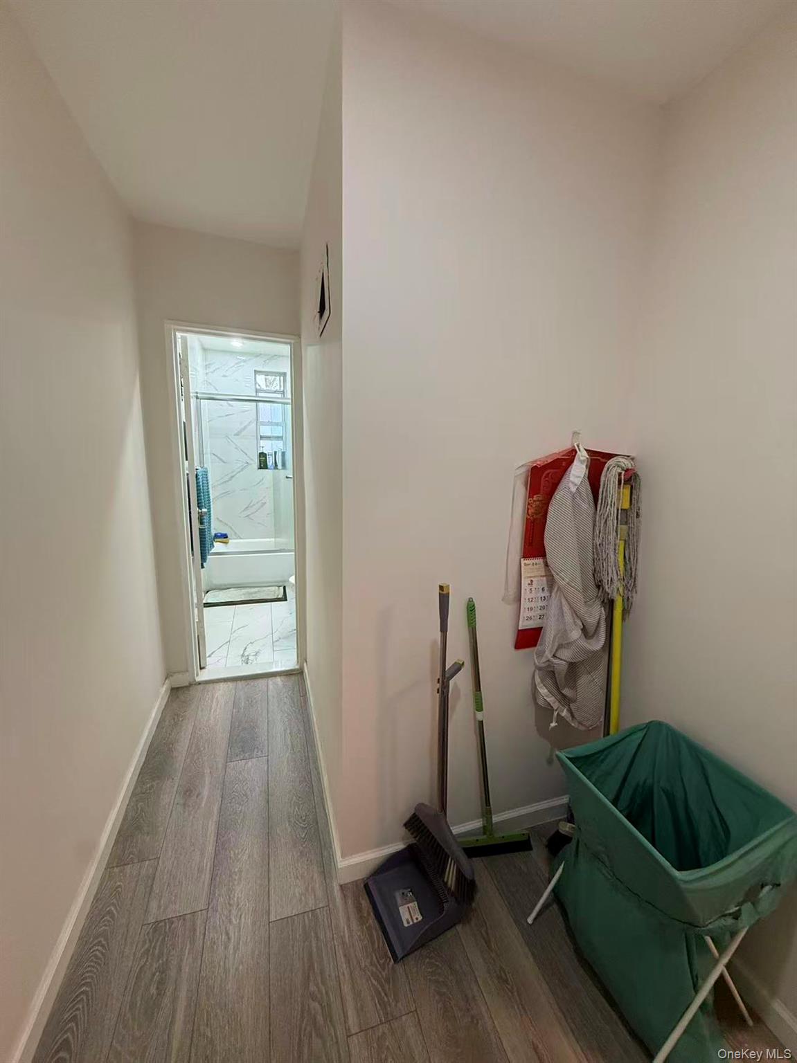 #7 photo, 4240 Bowne Street, Flushing , NY 11355