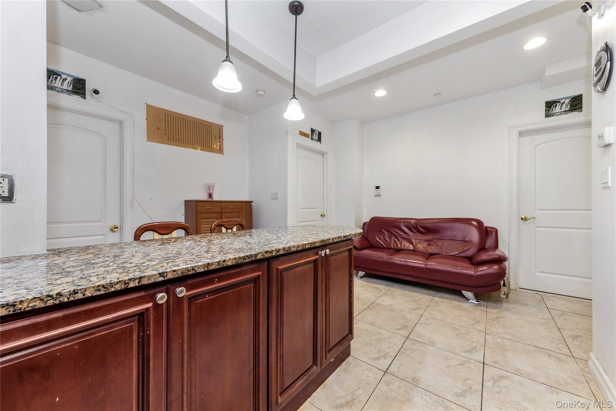 #6 photo, 10716 37th Avenue, কুইন্‌স Corona , NY 11368