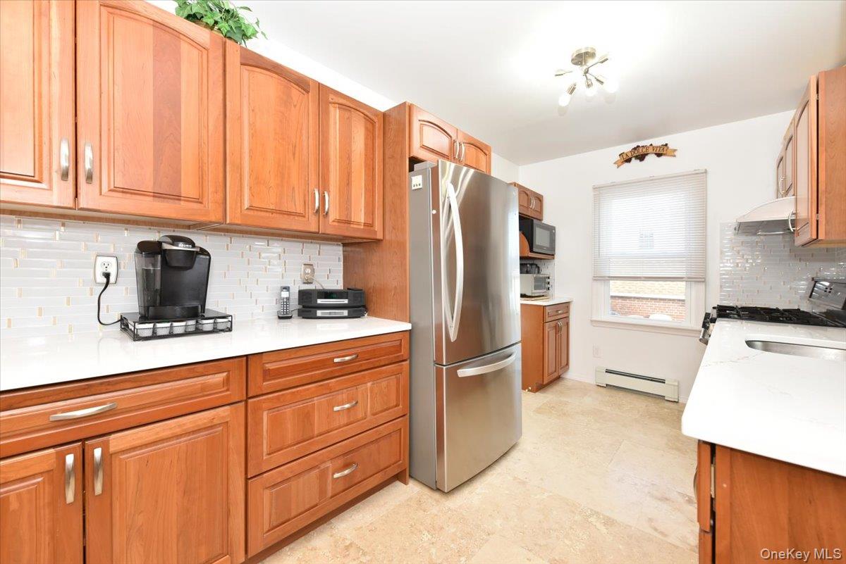 #14 photo, 19 Sprague Drive, 롱 아일랜드 Valley Stream , NY 11580