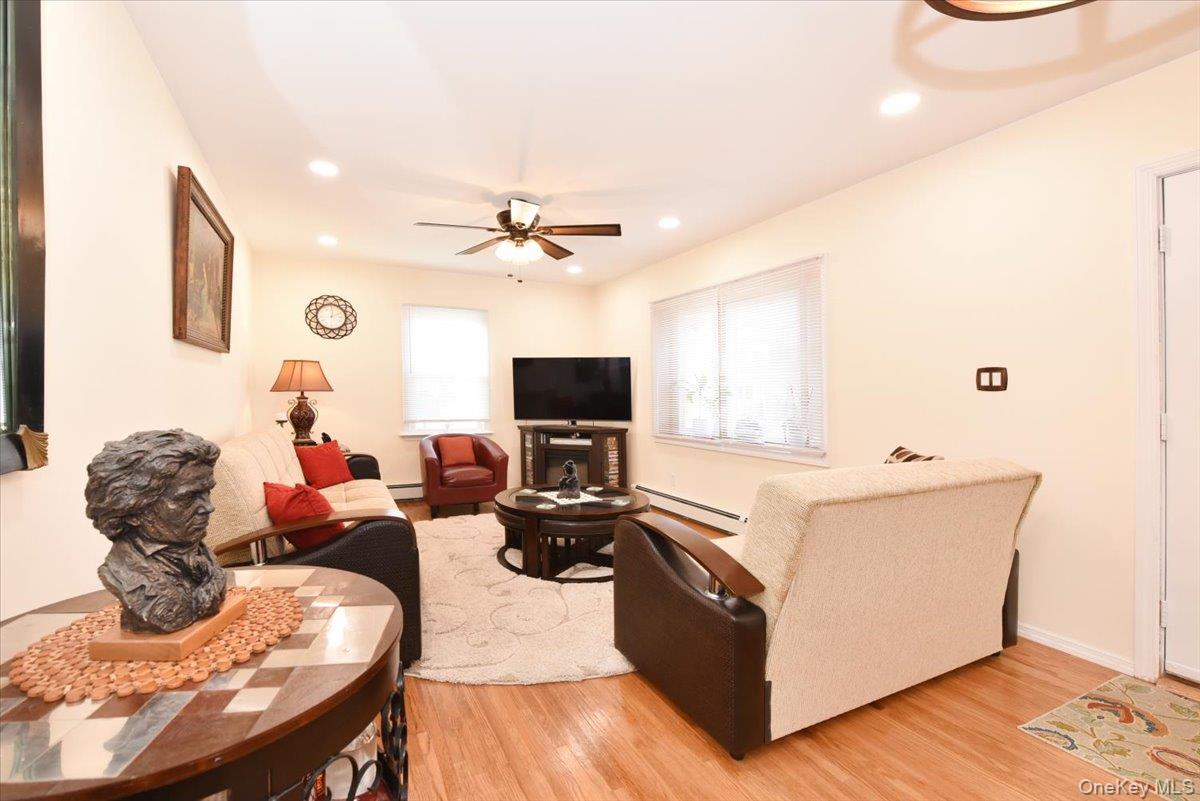 #7 photo, 19 Sprague Drive, 롱 아일랜드 Valley Stream , NY 11580