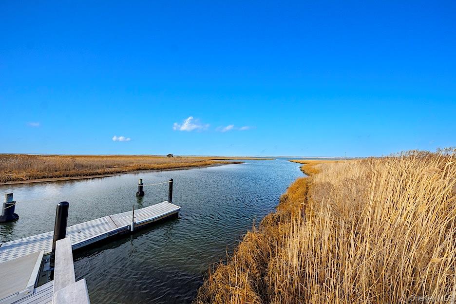 #12 photo, 7 Widgeon Way, Саффолк ‖ Westhampton Beach , NY 11978