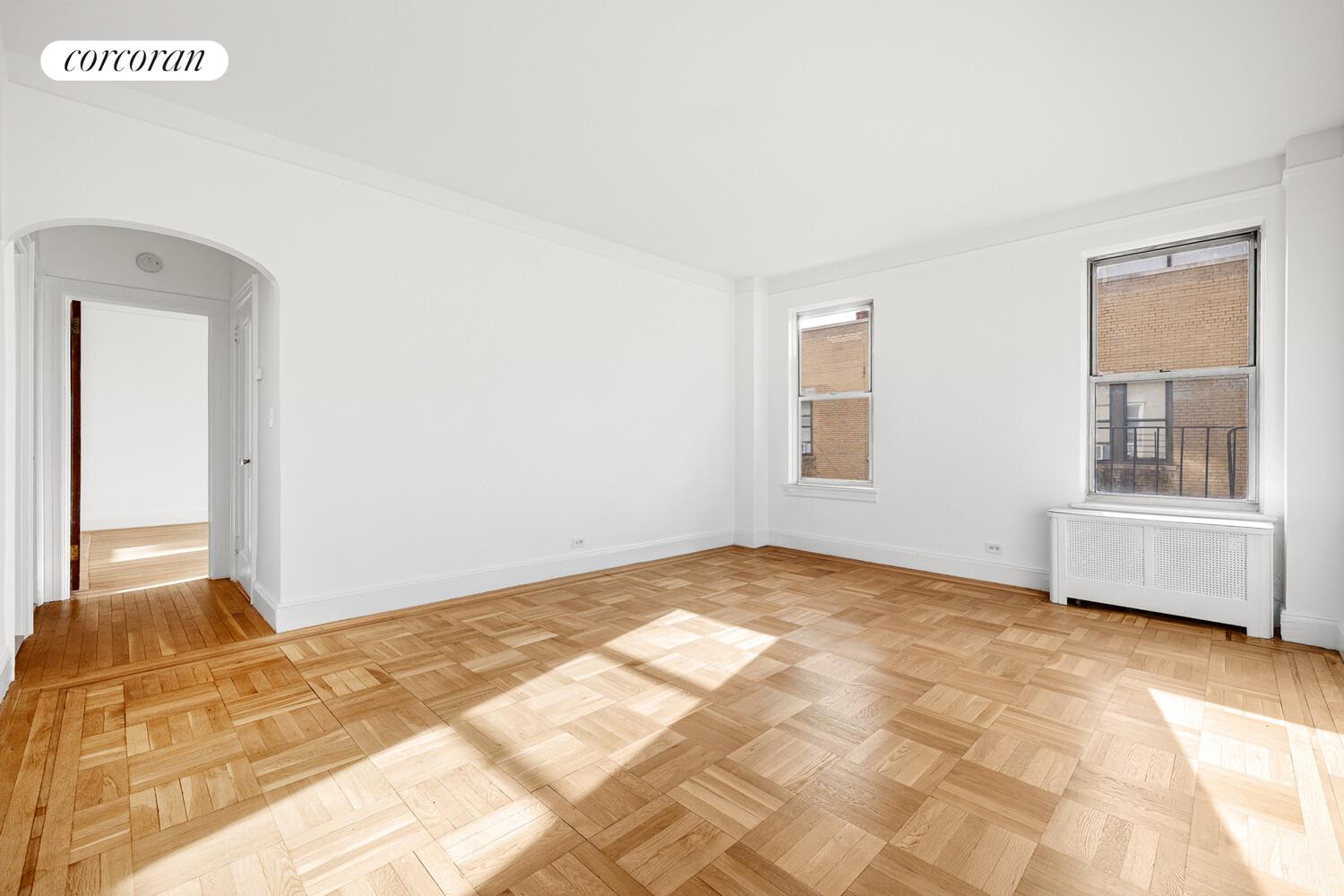 #5 photo, 318 W 100TH Street, Манхэттен ‖ Upper West Side , NY 10025