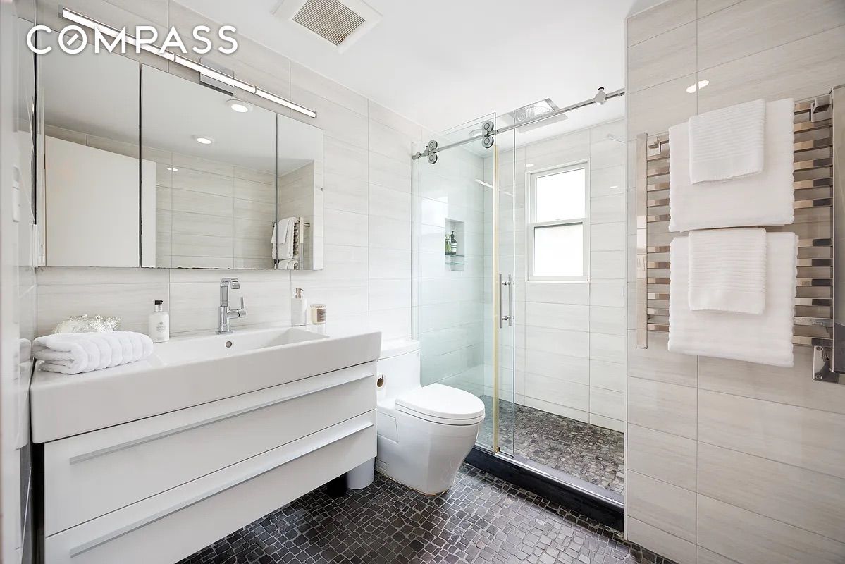 #8 photo, Brooklyn, Carroll Gardens , NY 11231