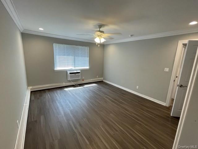 #8 photo, 91 South Clinton Avenue, מחוז סאפוק Bay Shore , NY 11706