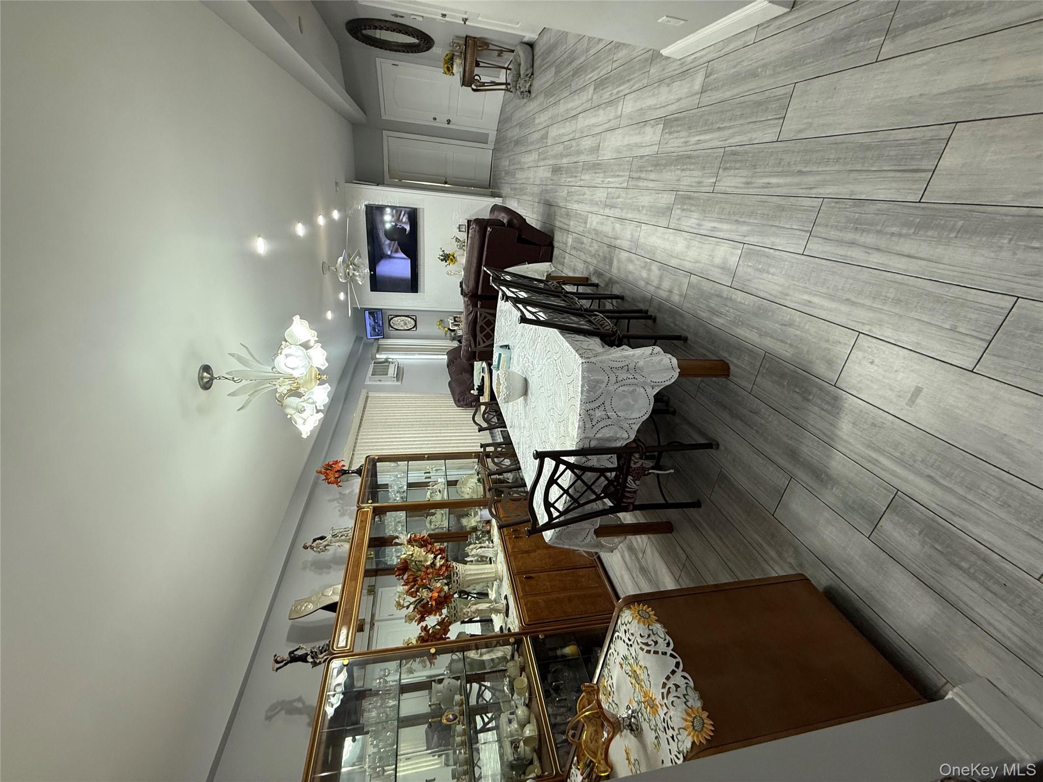 #4 photo, 7841 84th Street, Glendale , NY 11385