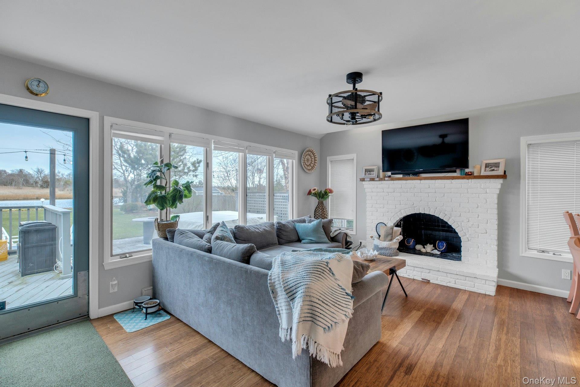 #11 photo, 53 W End Avenue, East Quogue , NY 11942