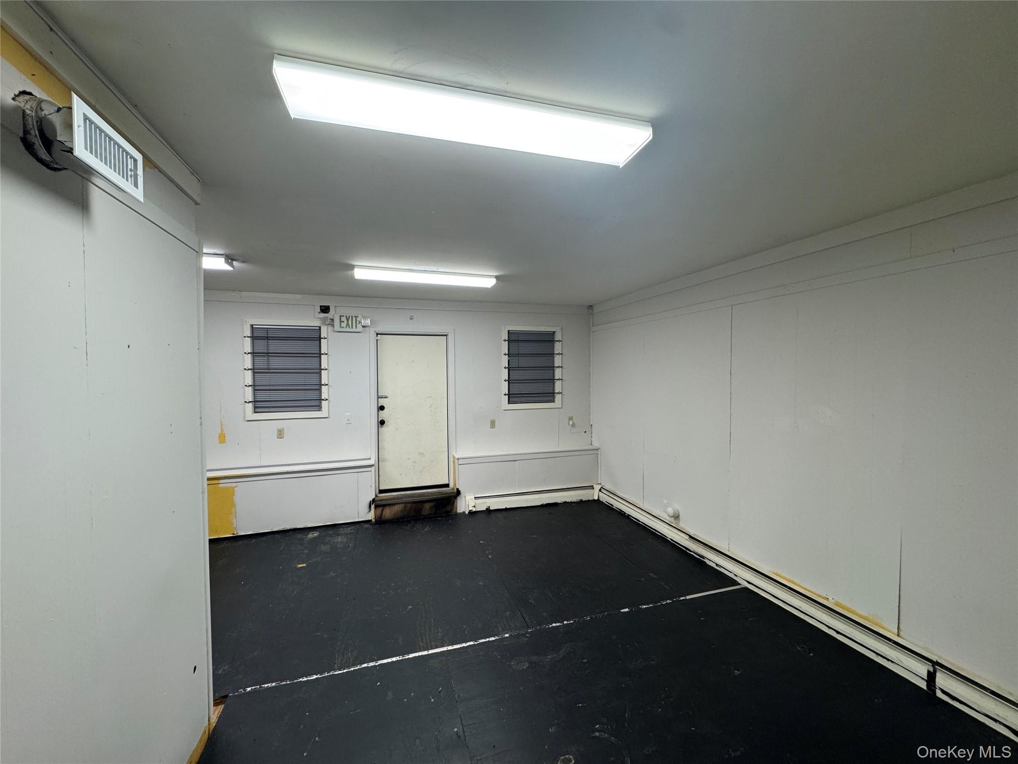 #7 photo, 26 W Main Street, 뉴욕주 Middletown , NY 10940