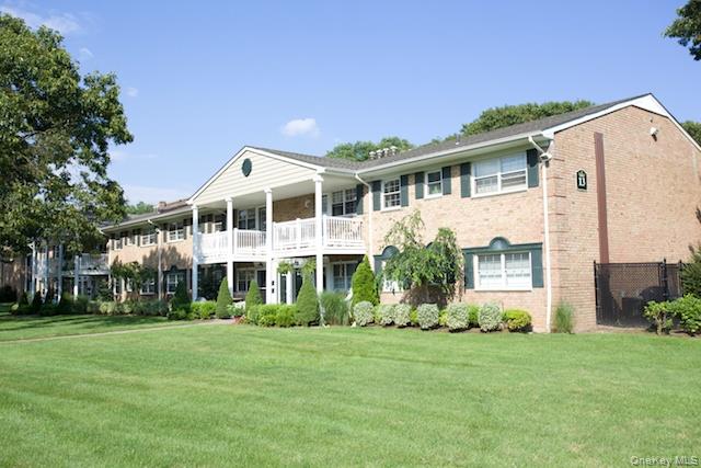 #2 photo, 111 College Road, Selden , NY 11784