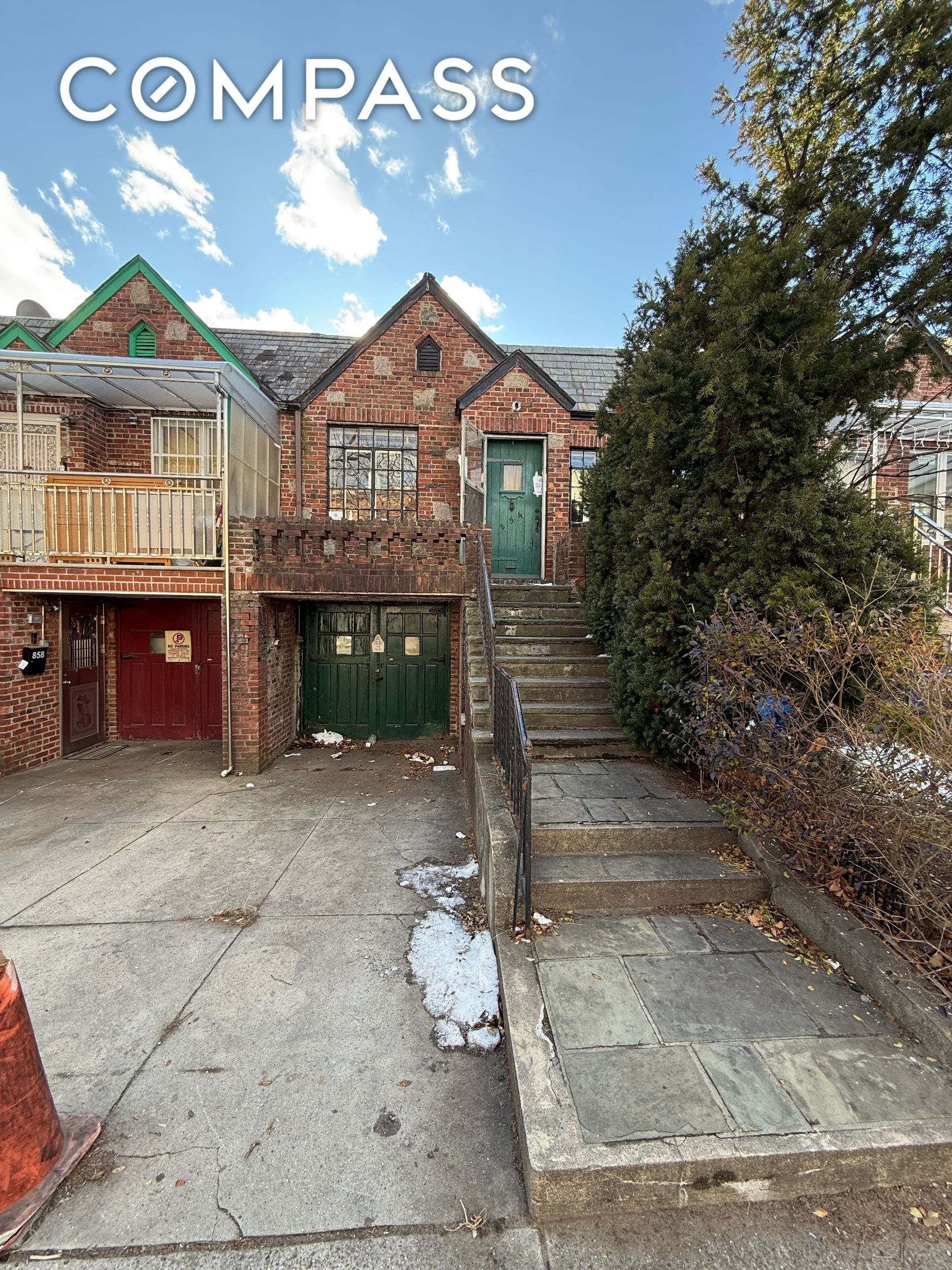 #1 photo, 854 Bay Ridge Avenue, 브루클린 Dyker Heights , NY 11220