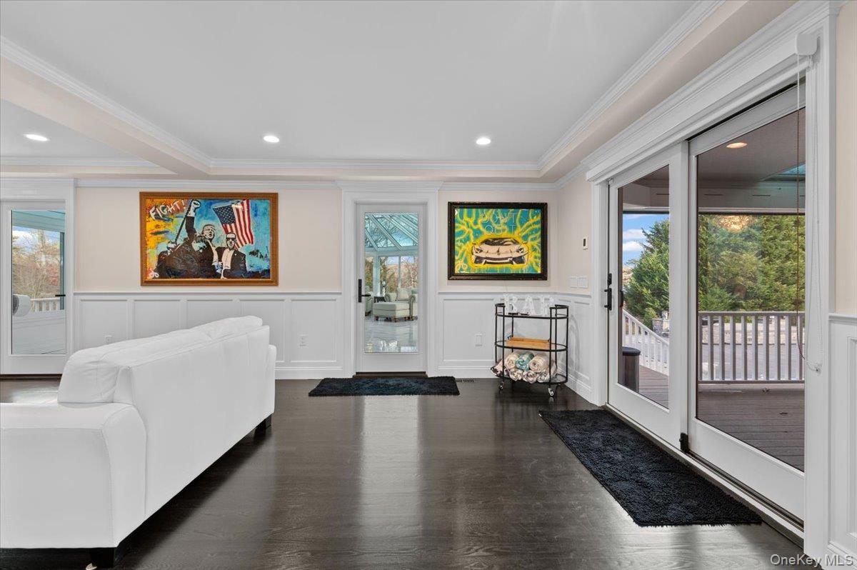 #14 photo, 19 W Tiana Road, Hampton Bays , NY 11946