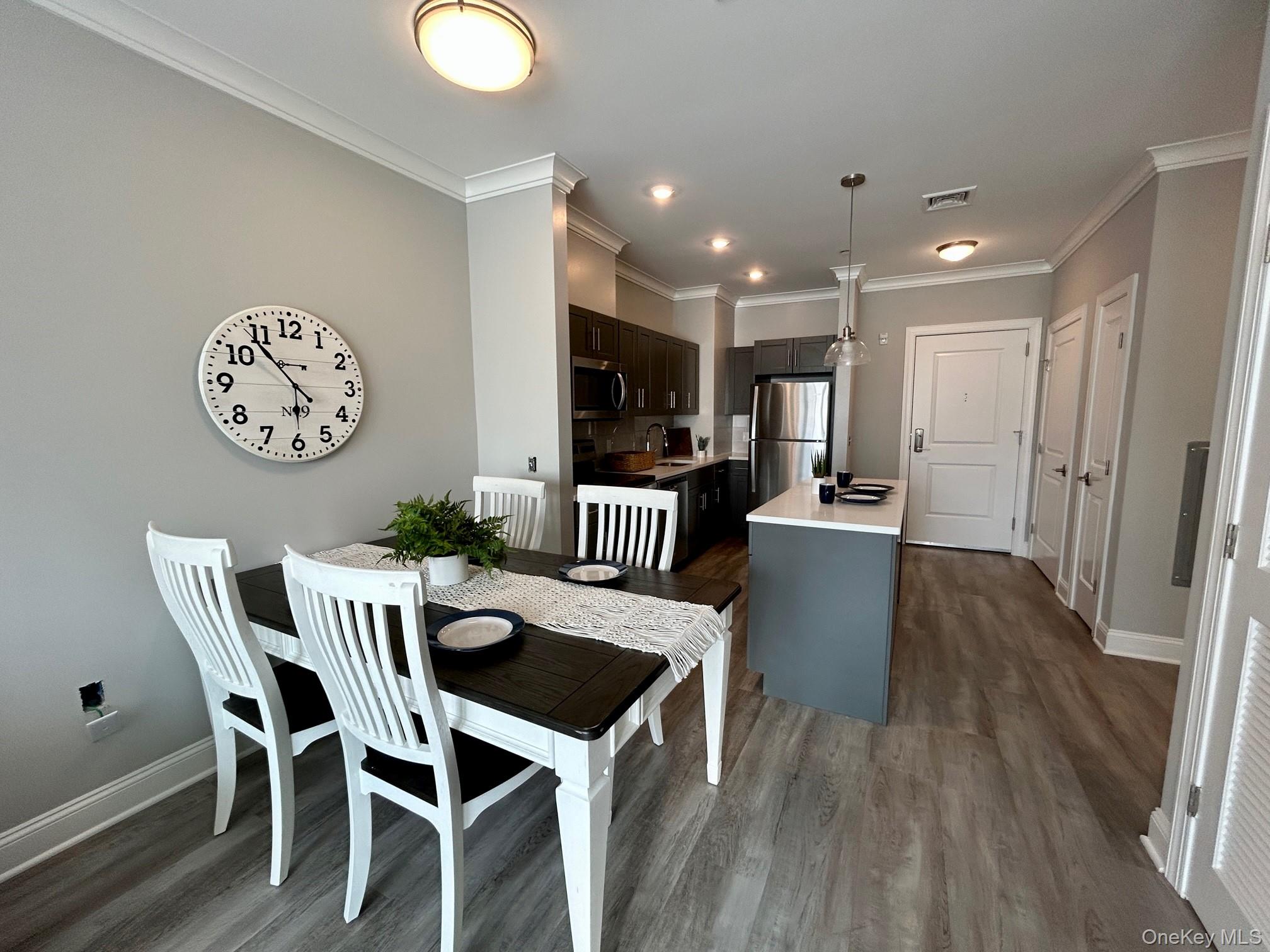 #7 photo, 75 E Hoffman Avenue, Lindenhurst , NY 11757