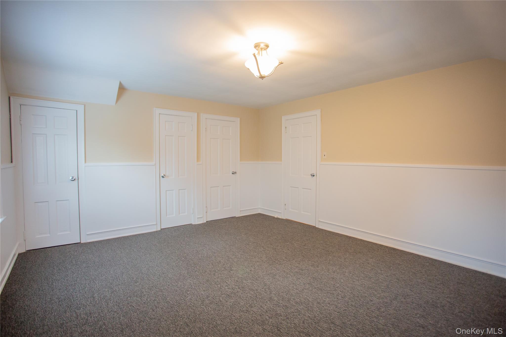 #15 photo, 66 Denton Avenue, 长岛 East Rockaway , NY 11518