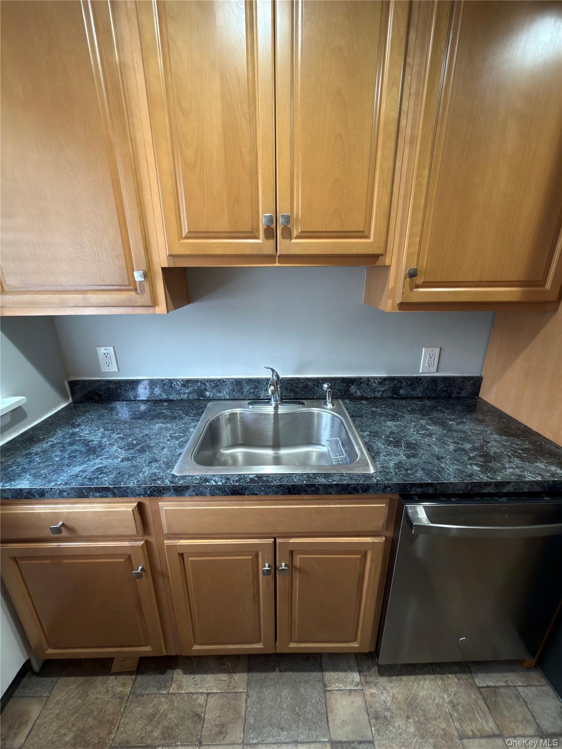 #2 photo, 200 Atlantic Avenue, नासाउ काउंटी Lynbrook , NY 11563