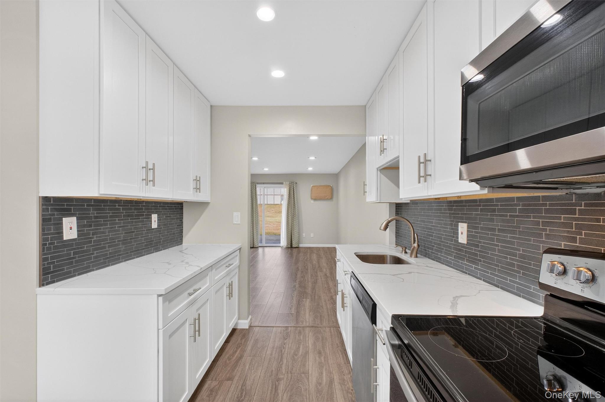 #19 photo, 9 Millholland Drive, Fishkill , NY 12524