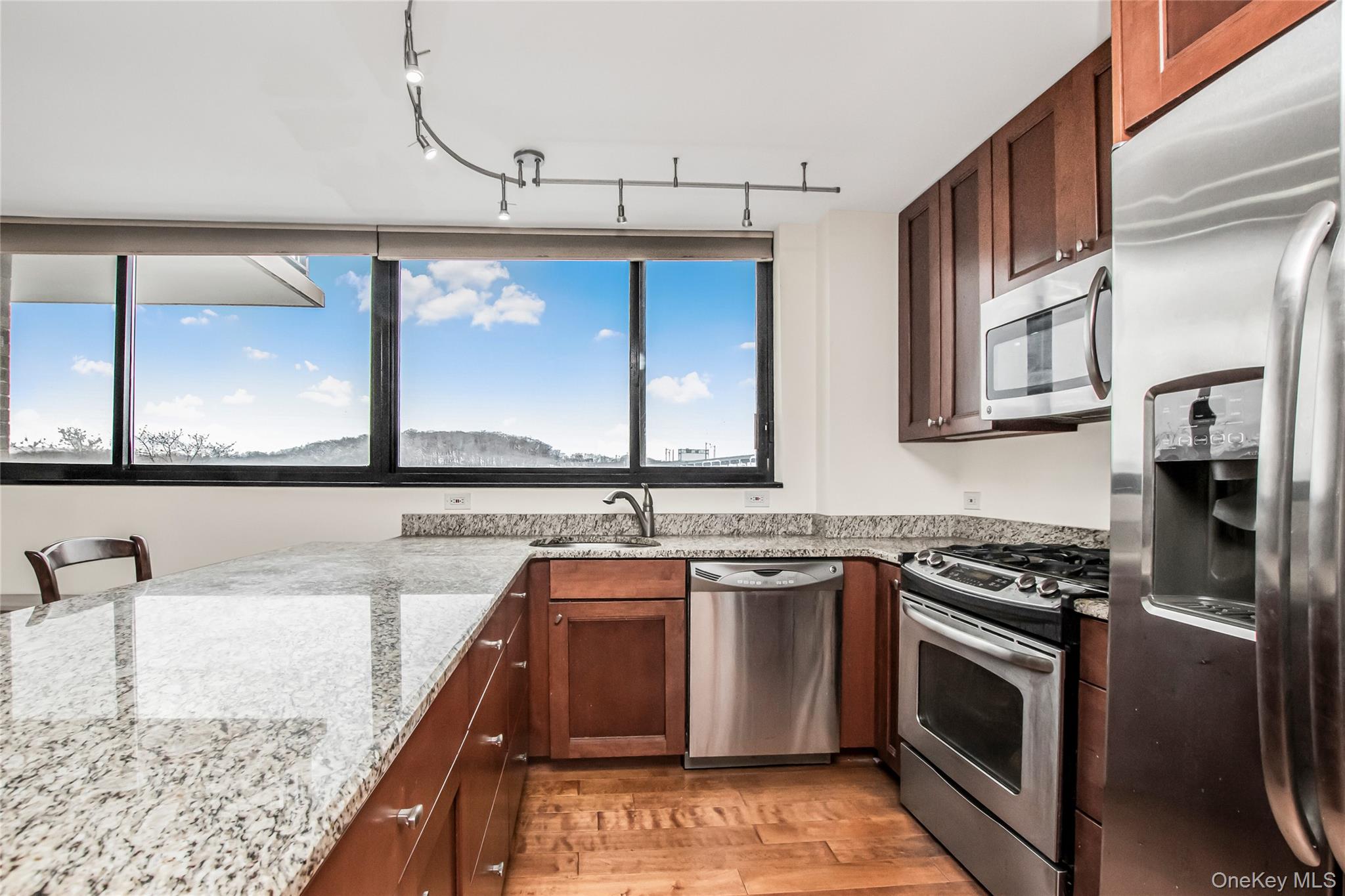 #6 photo, 2287 Johnson Avenue, 布朗士 Bronx , NY 10463