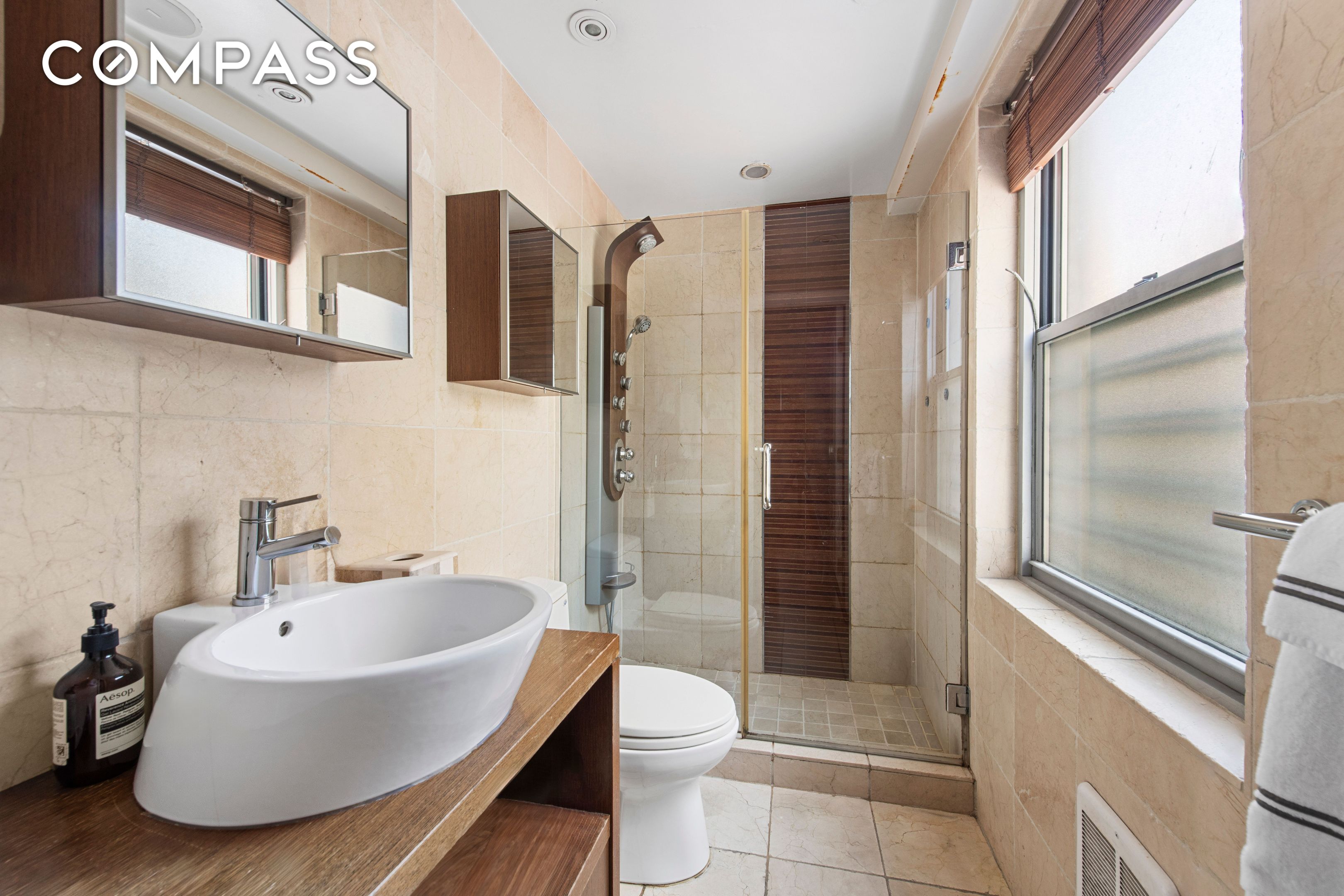 #11 photo, 400 E 56th Street, 맨해튼 Sutton Place , NY 10022