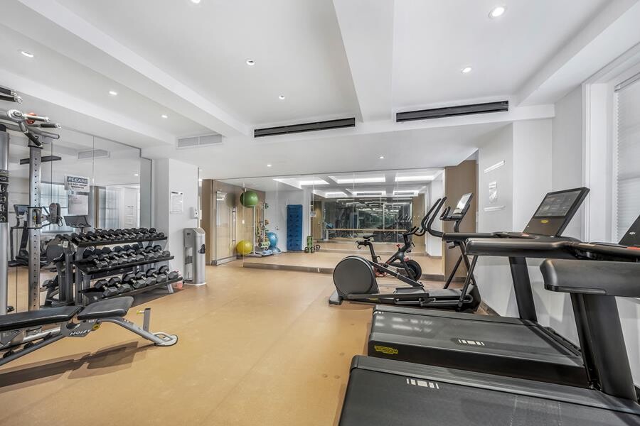 #17 photo, 360 CENTRAL Park W, מנהטן Upper West Side , NY 10025