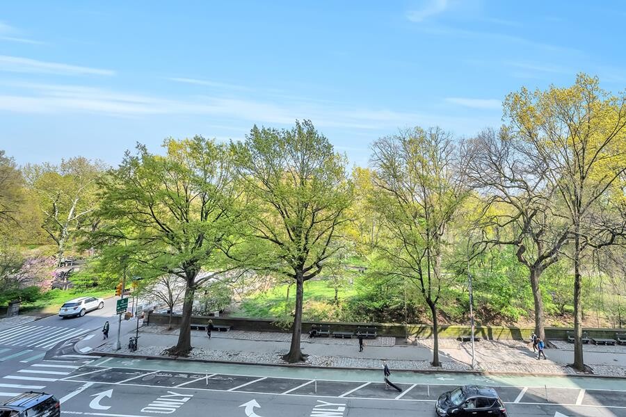 #3 photo, 360 CENTRAL Park W, מנהטן Upper West Side , NY 10025