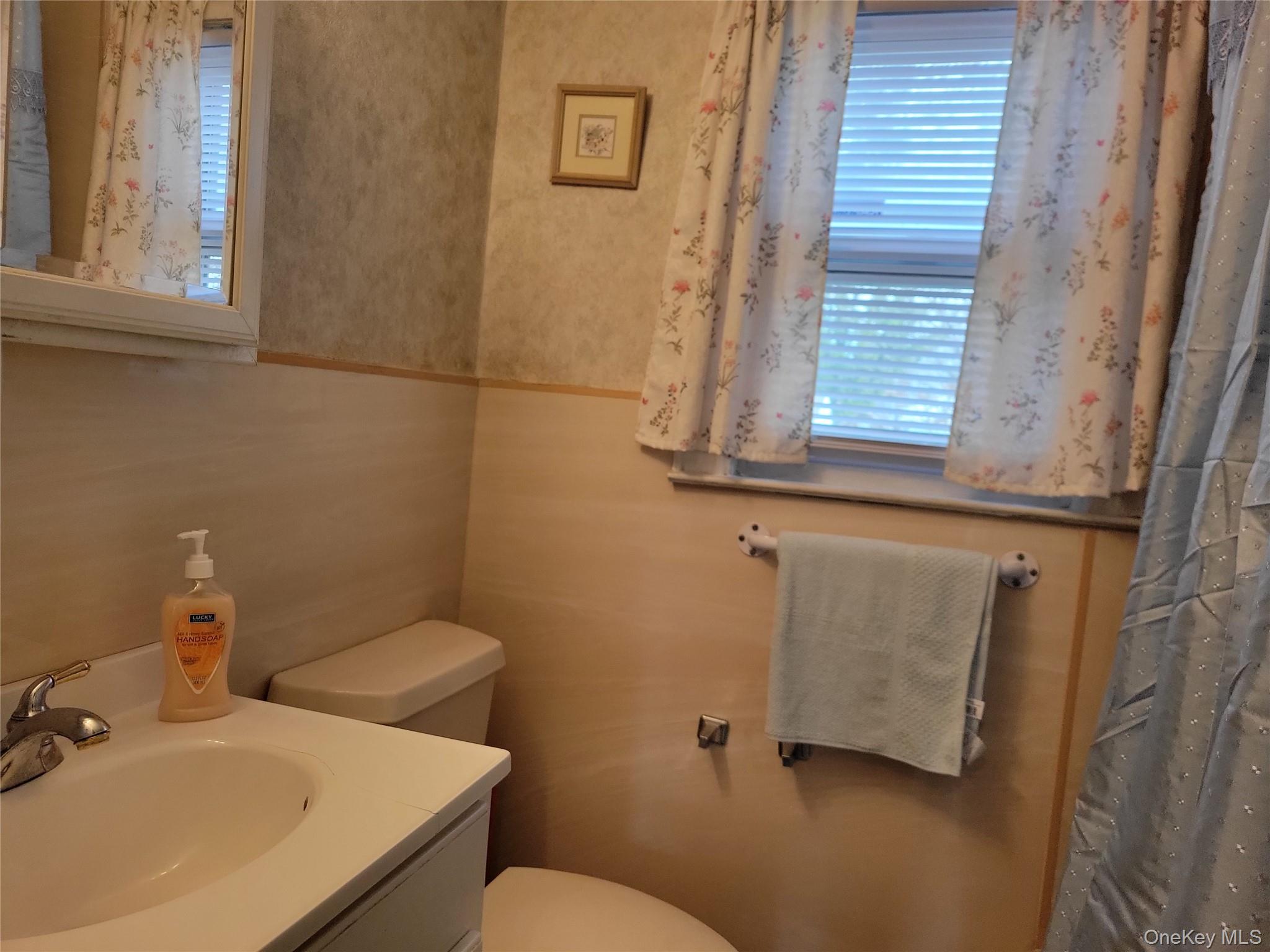 #8 photo, 30-11 149 Street, Flushing , NY 11354