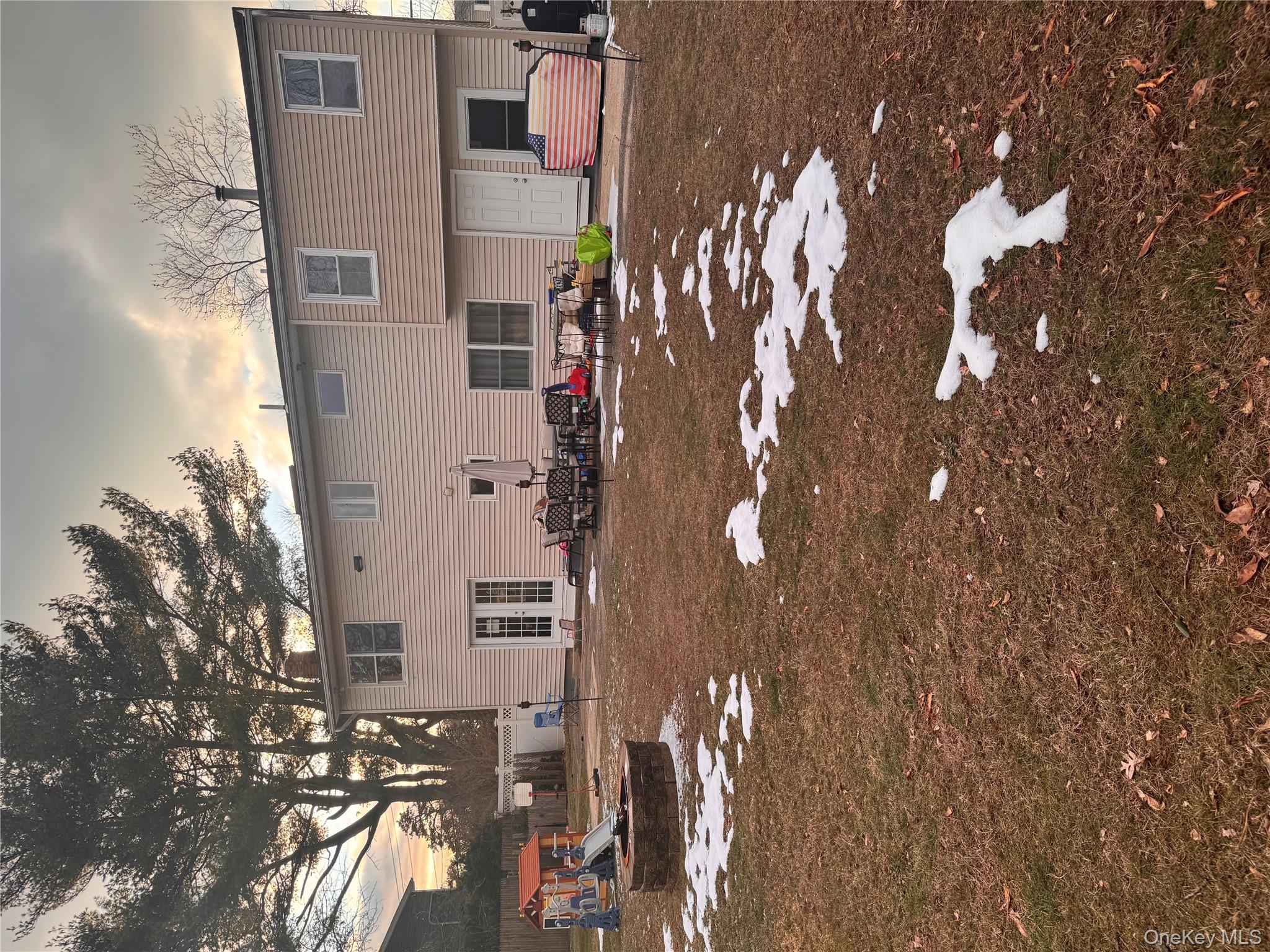 #17 photo, 107 Casement Avenue, Central Islip , NY 11722