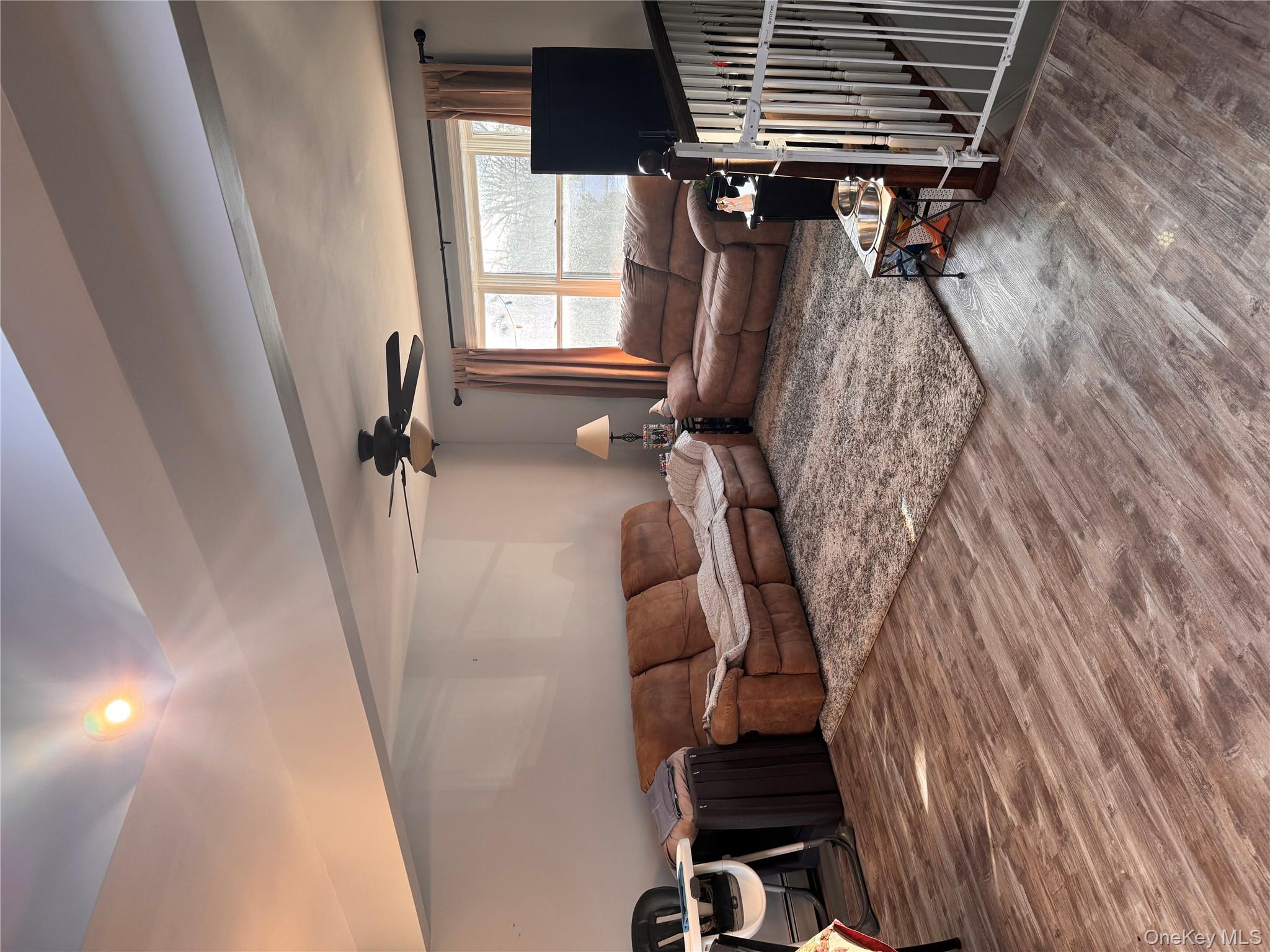 #4 photo, 107 Casement Avenue, Central Islip , NY 11722