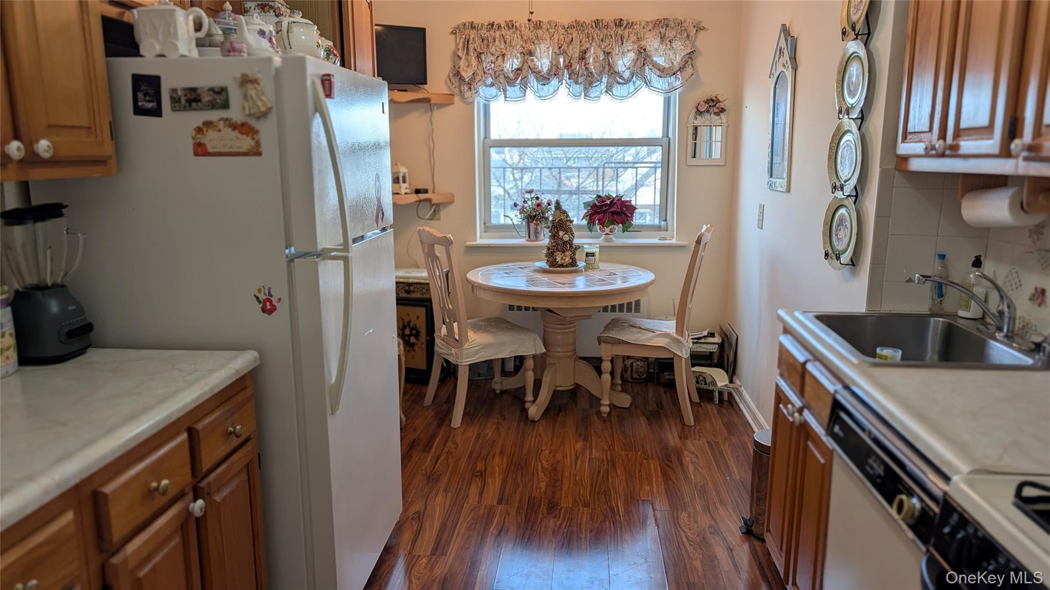 #6 photo, 138-11 Beach Channel Drive, كوينز Belle Harbor , NY 11694