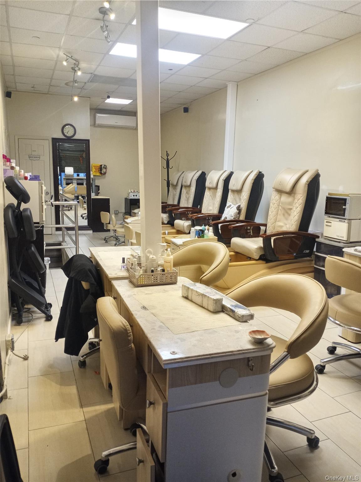 #19 photo, 43-50 42nd Street, 皇后区 Sunnyside , NY 11104