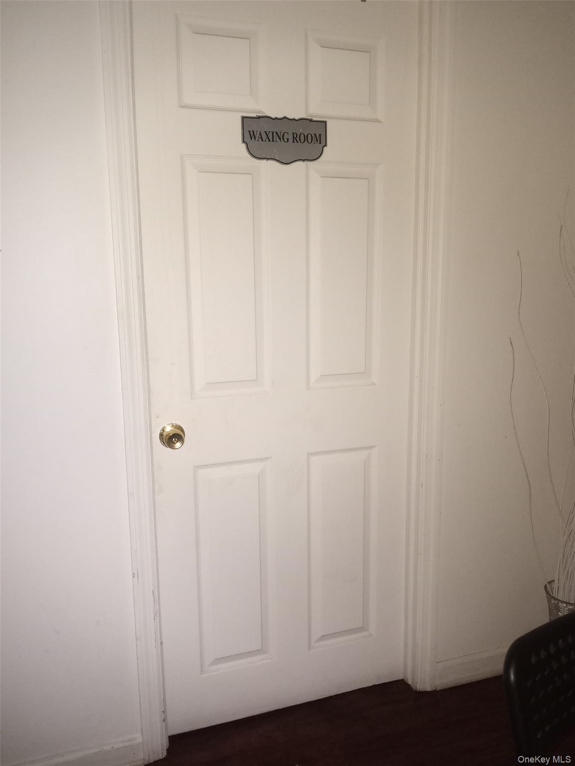 #4 photo, 43-50 42nd Street, 皇后区 Sunnyside , NY 11104