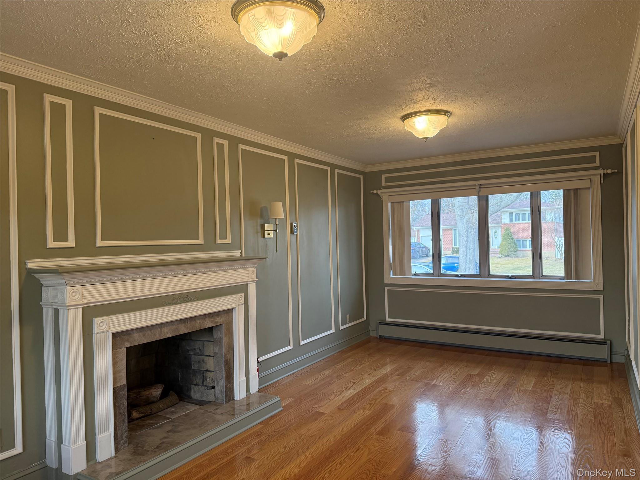 #1 photo, 14 Genesee Drive, Commack , NY 11725