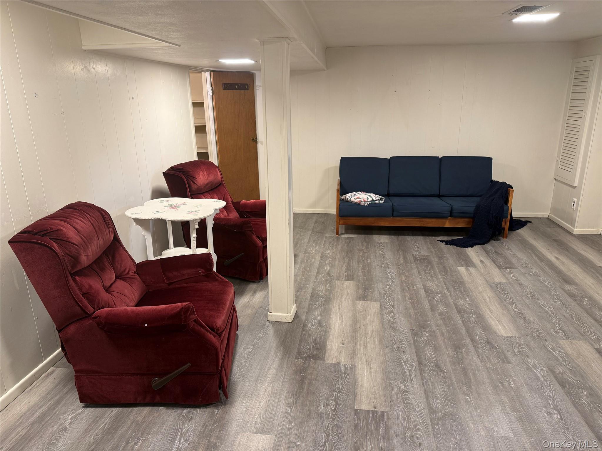 #18 photo, 14 Genesee Drive, Commack , NY 11725