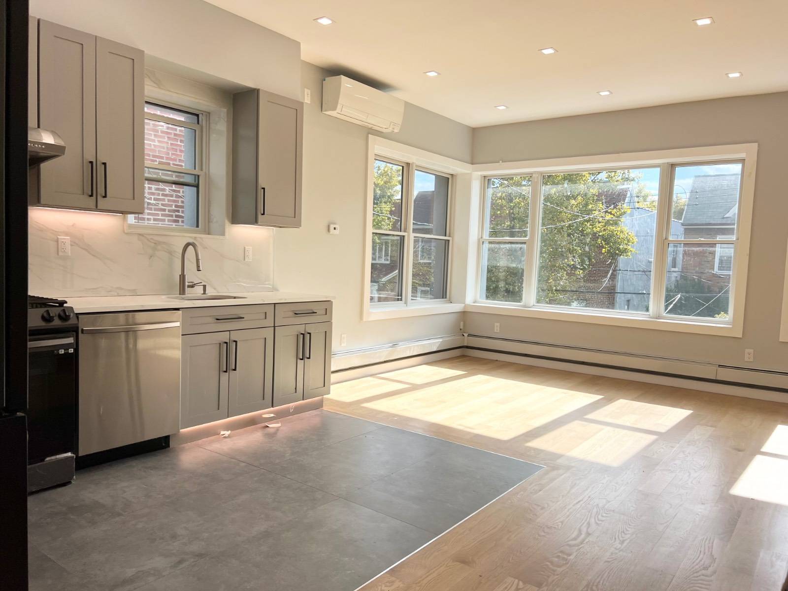 #7 photo, 945 77th street, #2nd Floor, ब्रुकलीन Dyker Heights , NY 11228