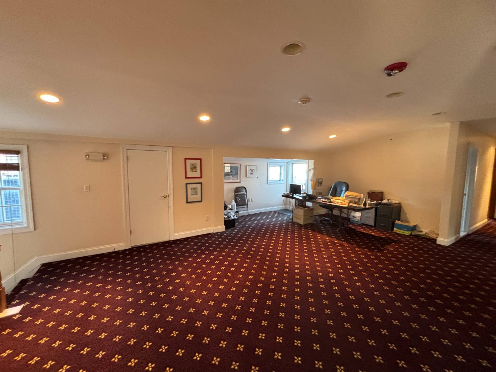 #15 photo, 1345 Old Northern Blvd, Roslyn , NY 11576