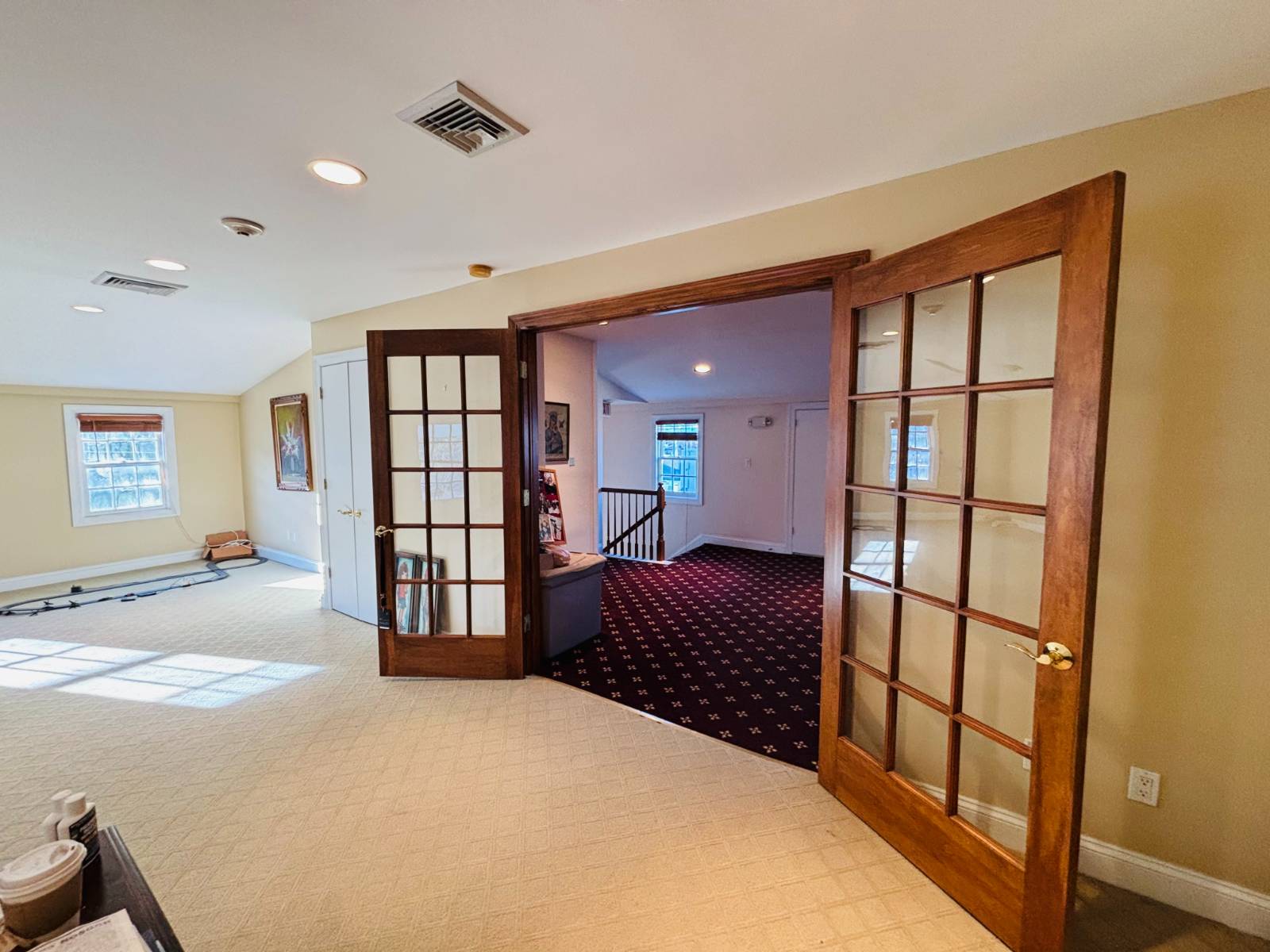 #18 photo, 1345 Old Northern Blvd, Roslyn , NY 11576