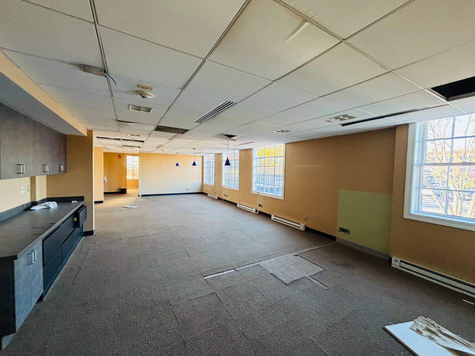 #9 photo, 1345 Old Northern Blvd, Roslyn , NY 11576