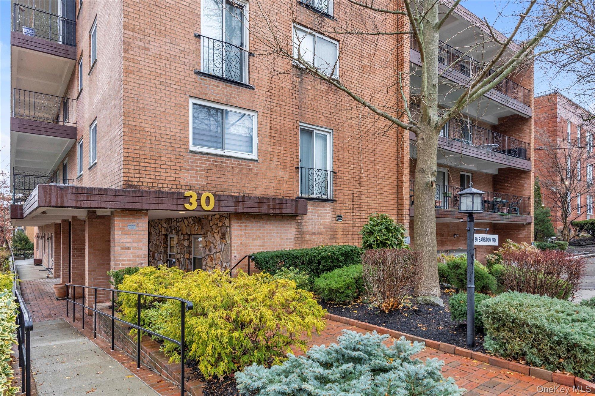 #1 photo, 30 Barstow Road, Great Neck , NY 11021