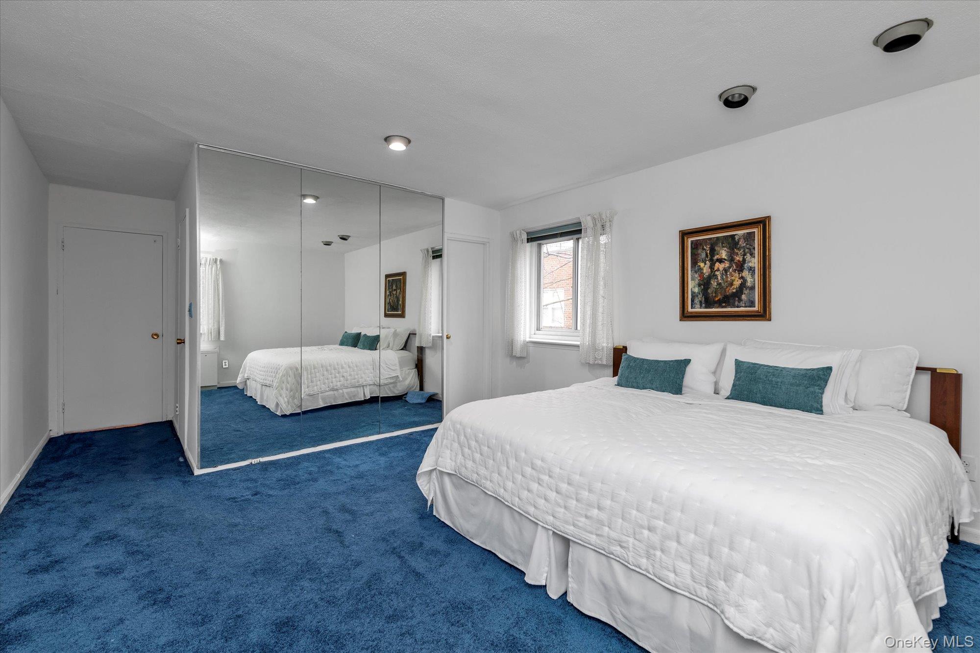 #12 photo, 30 Barstow Road, Great Neck , NY 11021