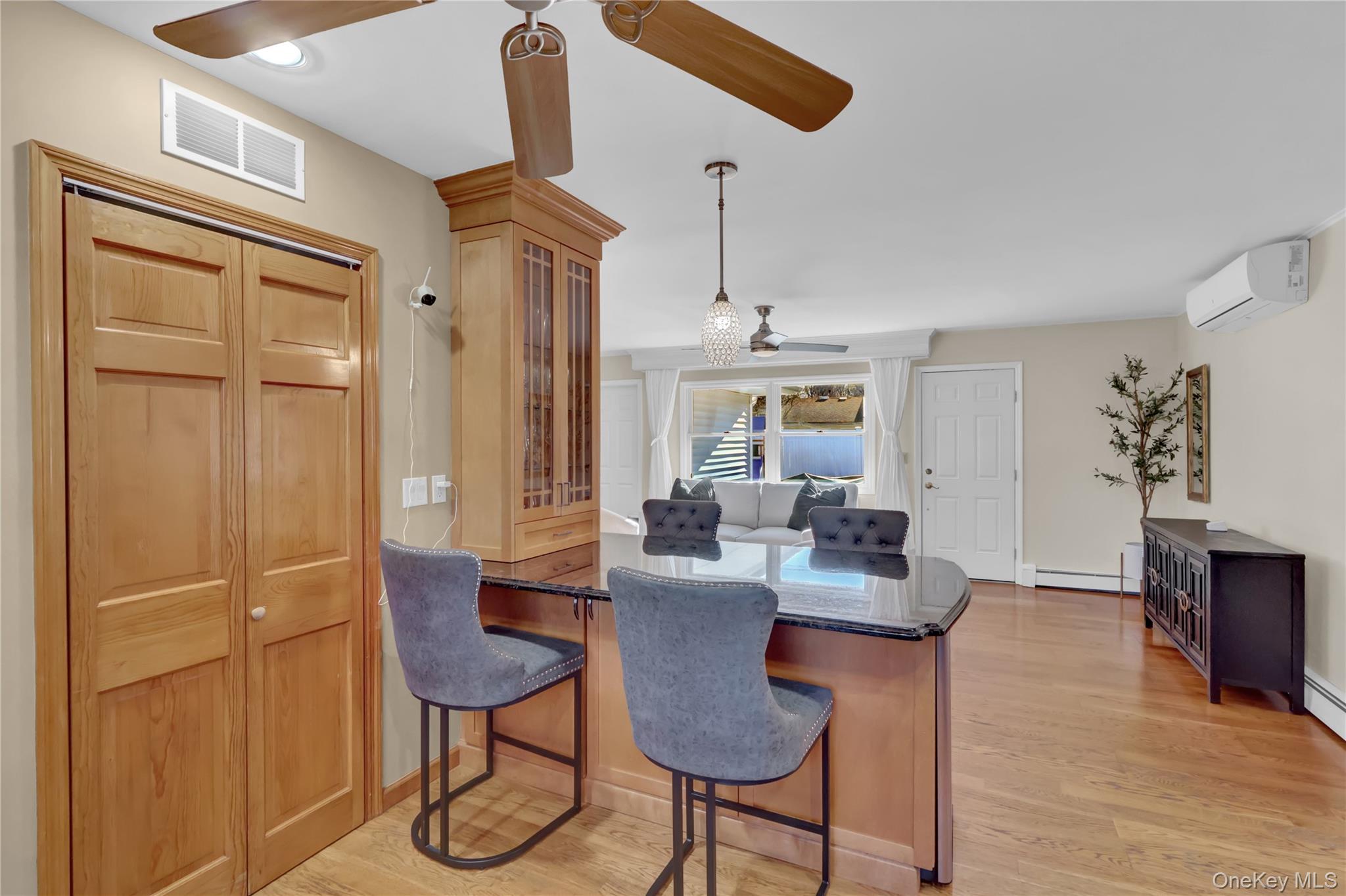 #12 photo, 20 Collins Road, Glen Cove , NY 11542