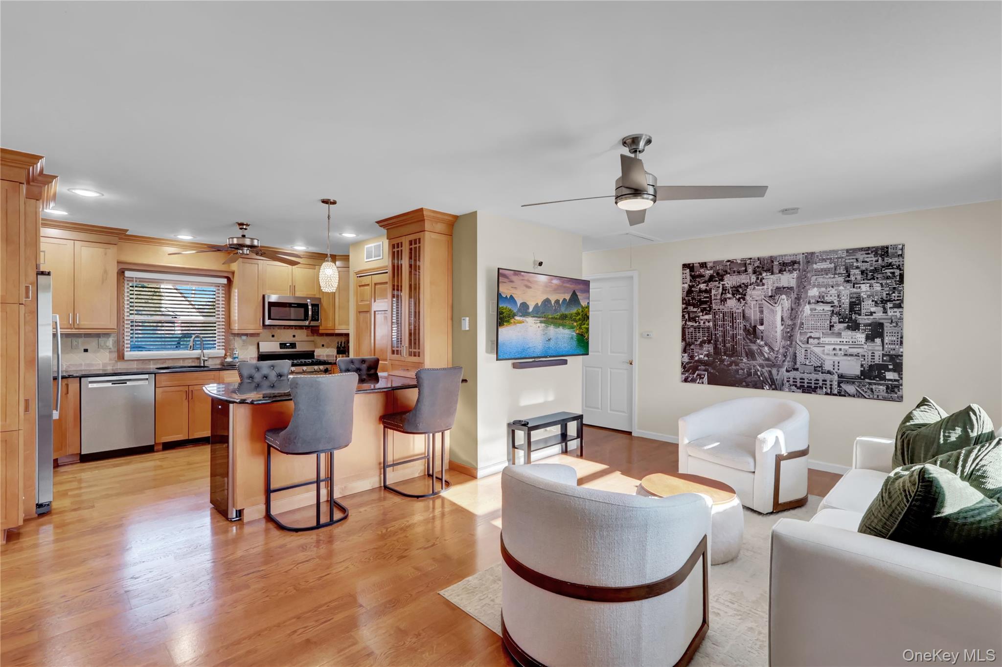 #15 photo, 20 Collins Road, Glen Cove , NY 11542