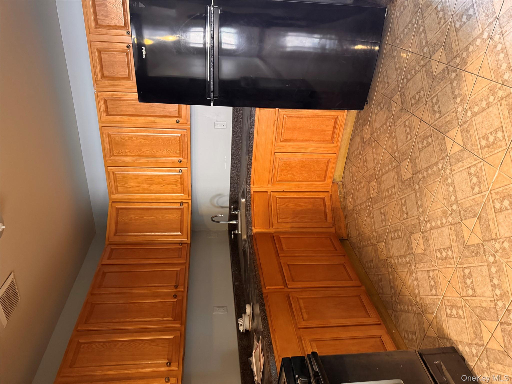 #1 photo, 776 Lincoln Avenue, Brooklyn , NY 11208