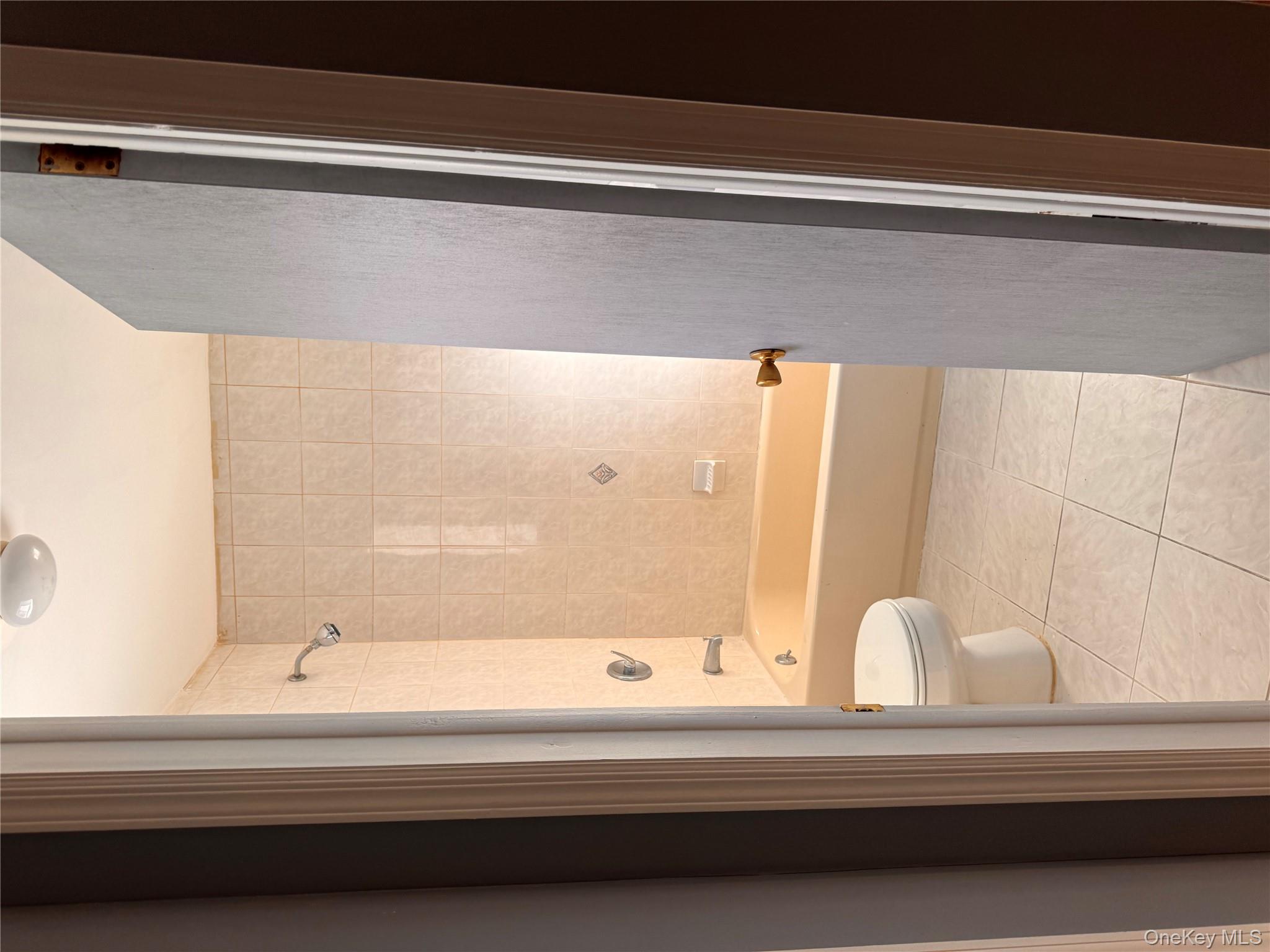 #15 photo, 776 Lincoln Avenue, Brooklyn , NY 11208