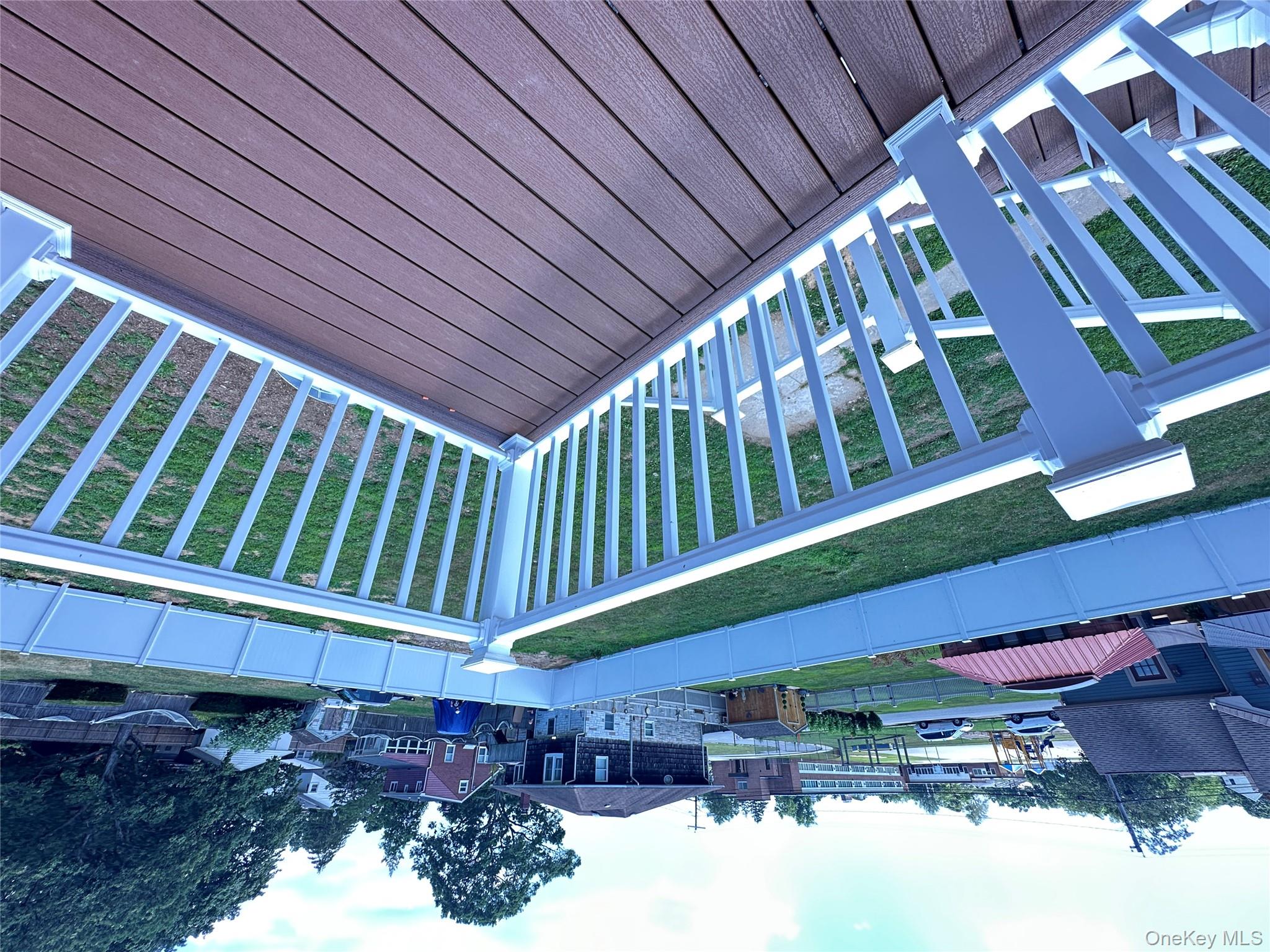 #13 photo, 15 Mida ct, West Babylon , NY 11704