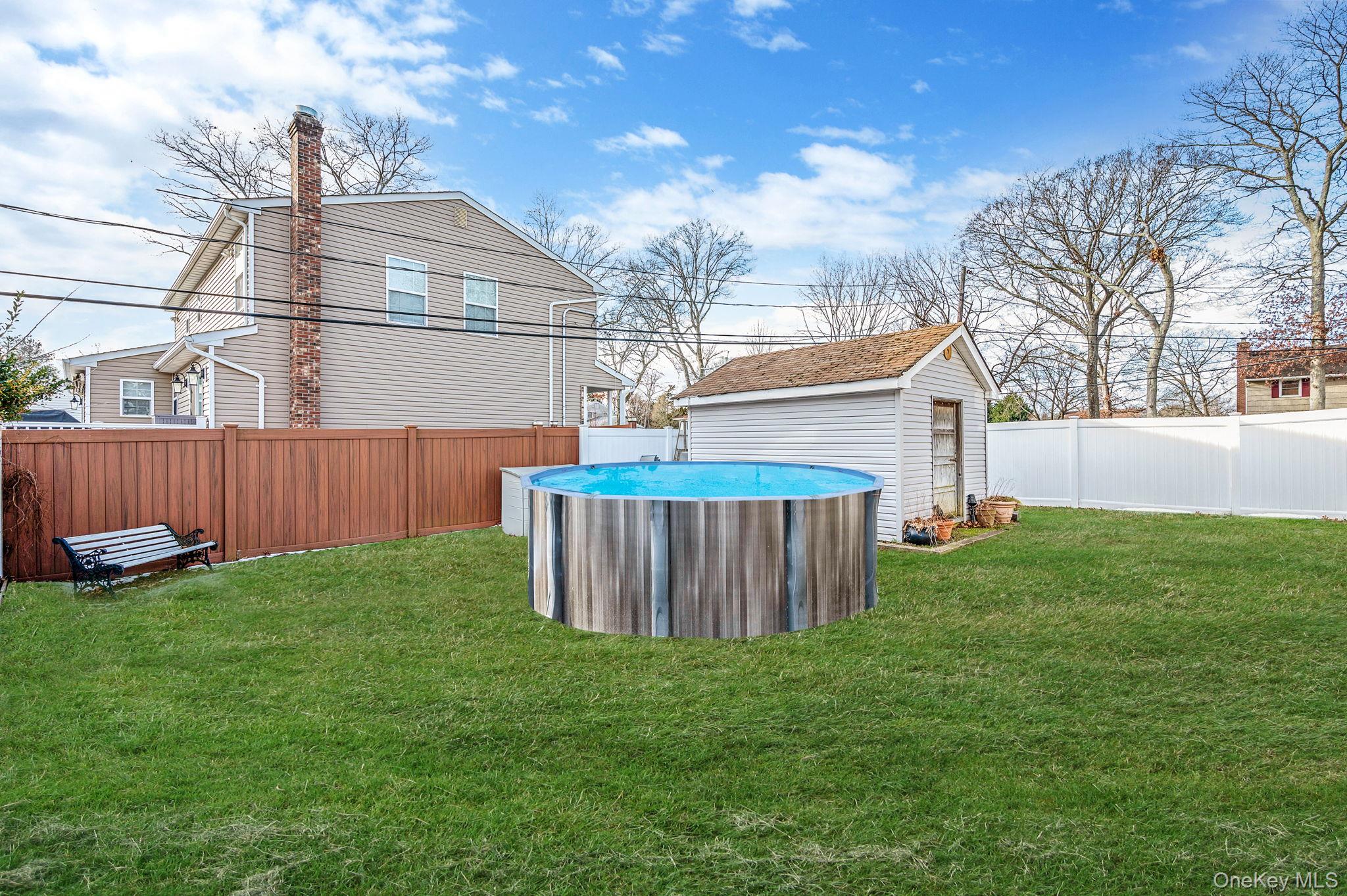 #8 photo, 111 S Plaisted Avenue, Hauppauge , NY 11788