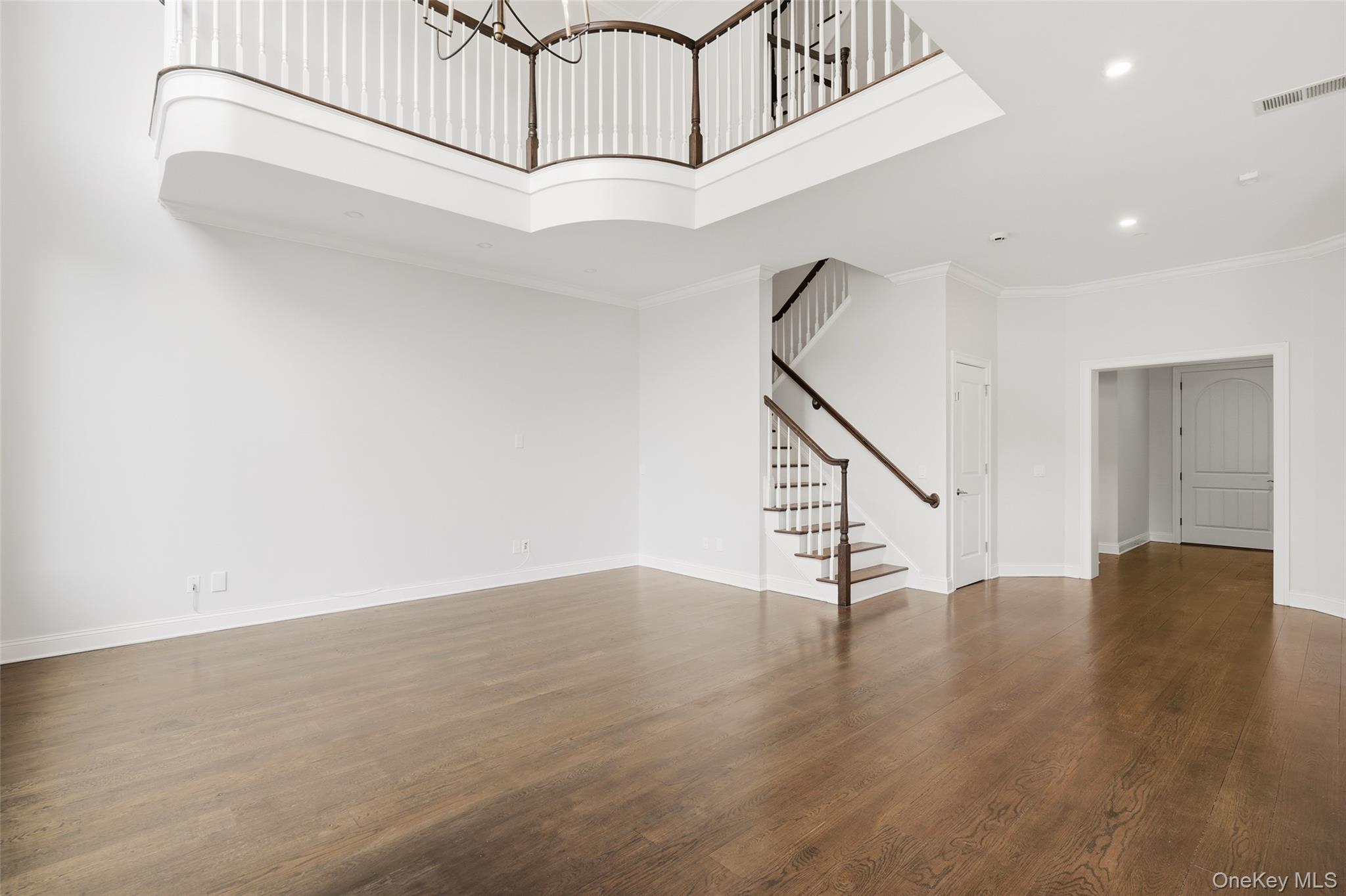 #6 photo, 21 Rivers Edge Drive, Tarrytown , NY 10591