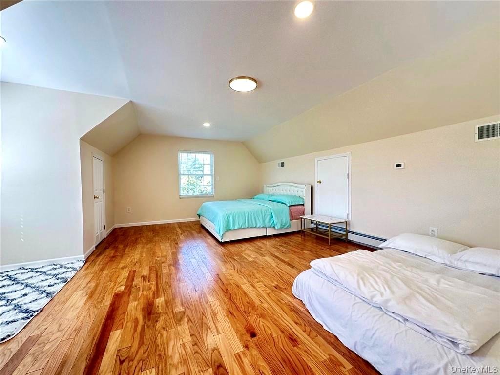 #20 photo, 201 Cr-50, Middletown , NY 10958